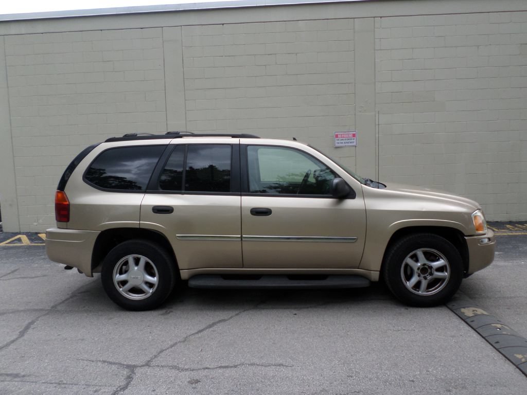 Used 2007 GMC Envoy SLE RWD image 2