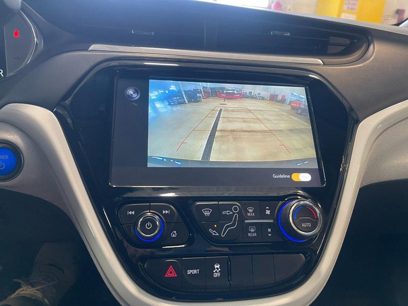 Used 2018 Chevrolet Bolt LT image 27