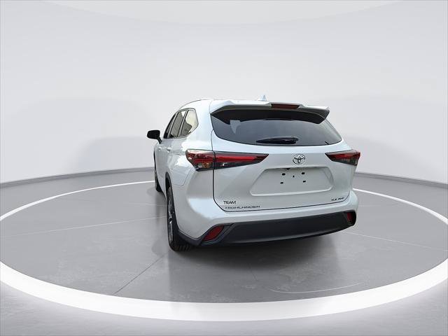 Certified 2026 Toyota Highlander XLE AWD/4WD image 9