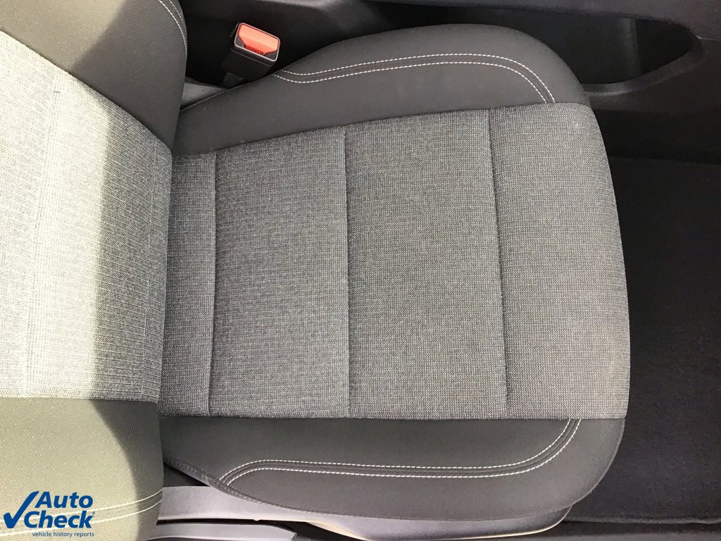 Used 2025 GMC Acadia Elevation image 26