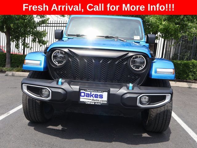 Used 2022 Jeep Wrangler Unlimited Sahara AWD/4WD image 3