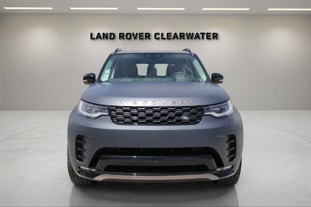 New 2026 Land Rover Discovery Limited Edition AWD/4WD image 8