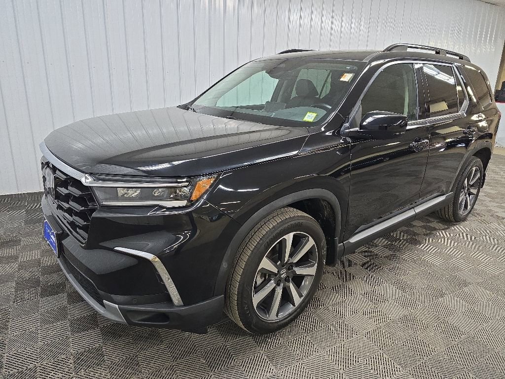 Used 2024 Honda Pilot Elite image 8