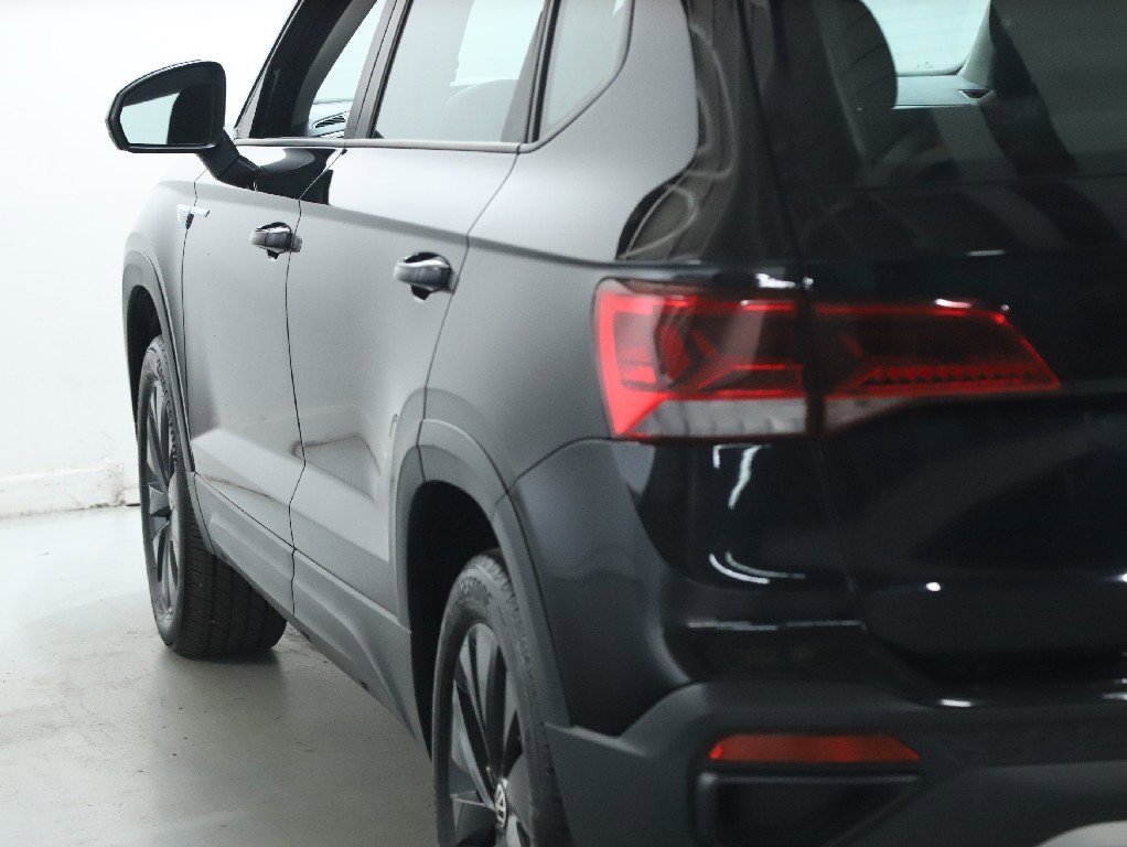 Used 2024 Volkswagen Taos S image 40