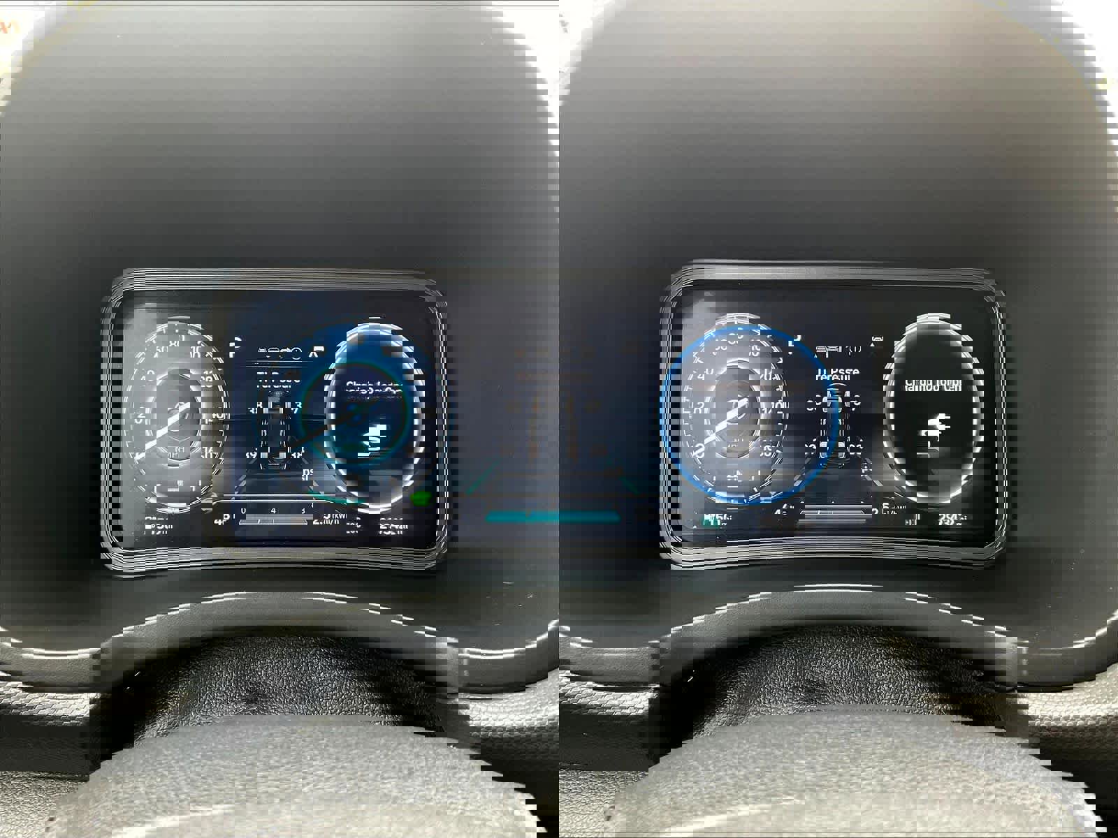 Used 2023 Hyundai Kona SEL image 25