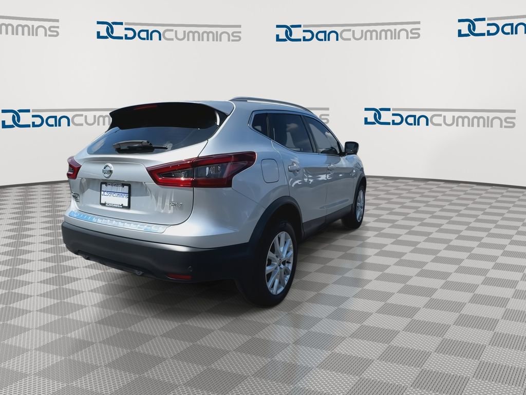 Used 2020 Nissan Rogue Sport SV FWD image 8
