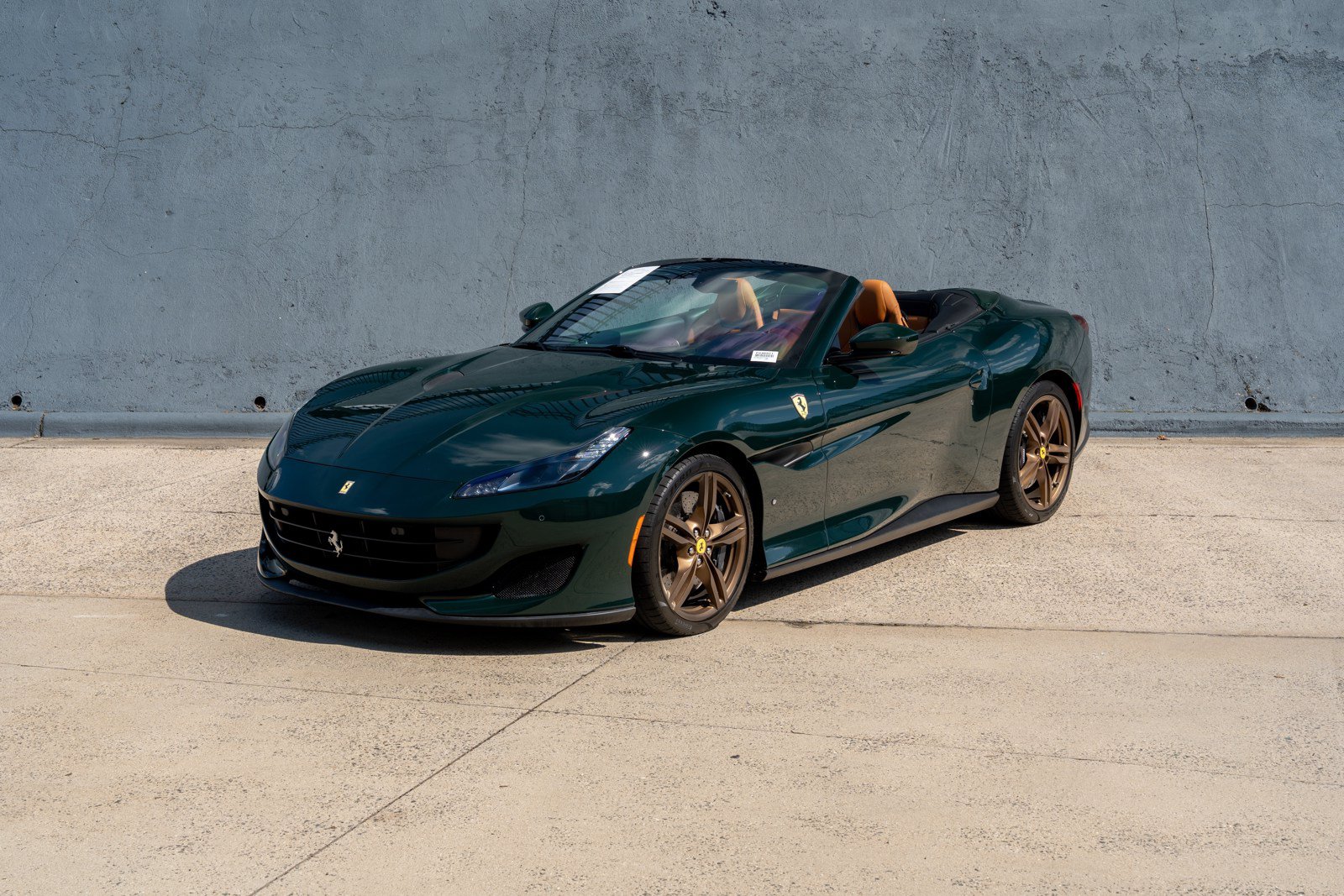 Used 2019 Ferrari Portofino RWD image 5