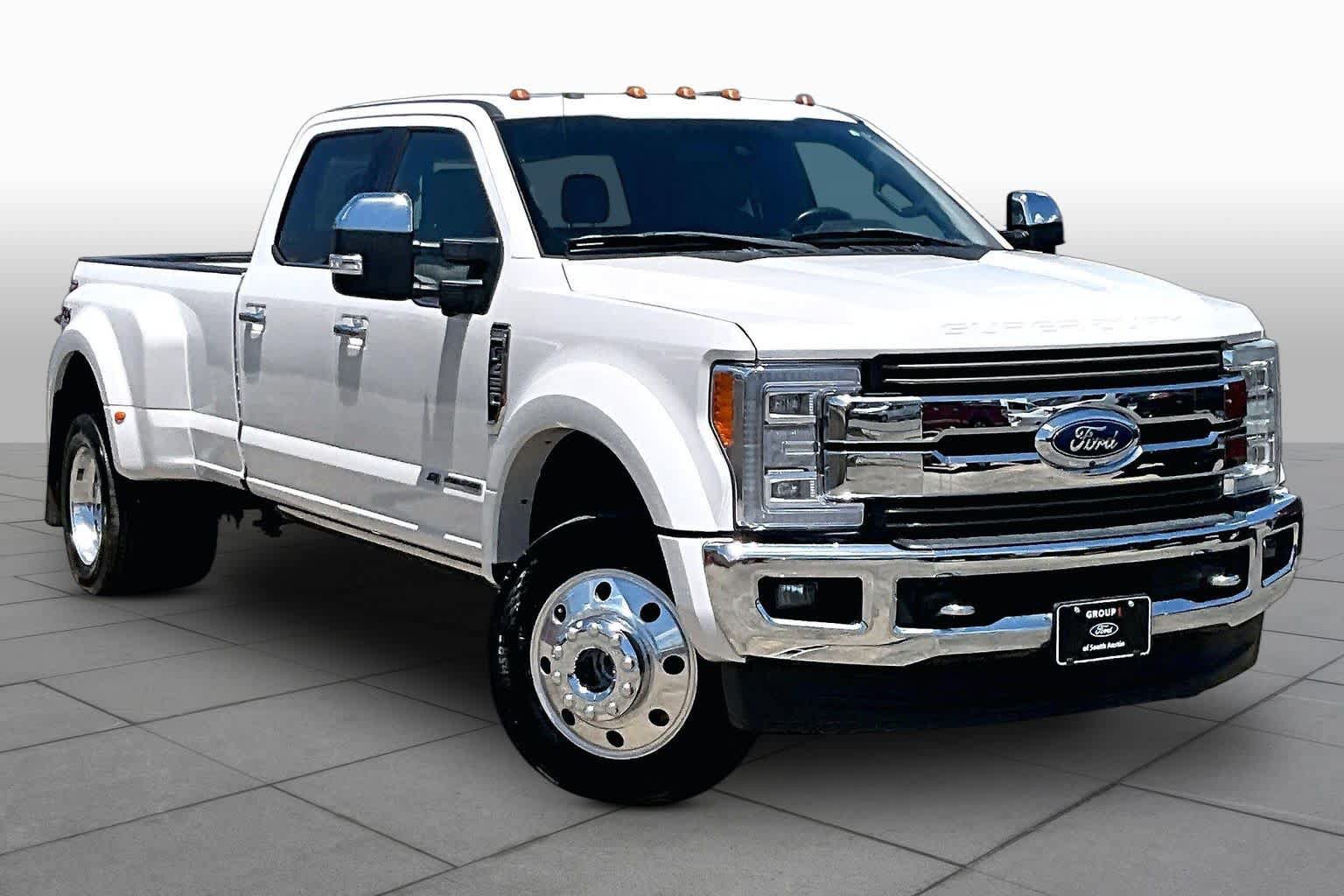 Used 2018 Ford F450 King Ranch w/ King Ranch Ultimate Package AWD/4WD image 3