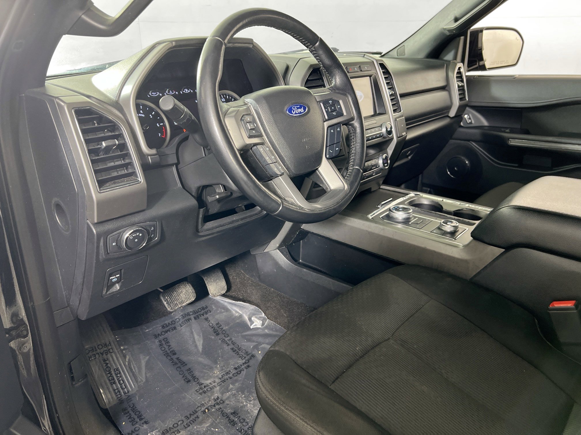 Used 2021 Ford Expedition XLT image 9