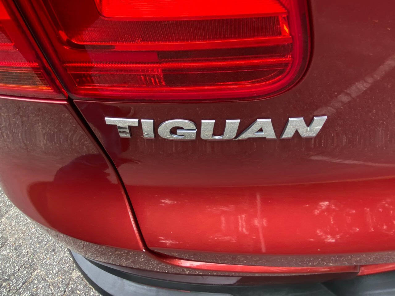 Used 2016 Volkswagen Tiguan S AWD/4WD image 40