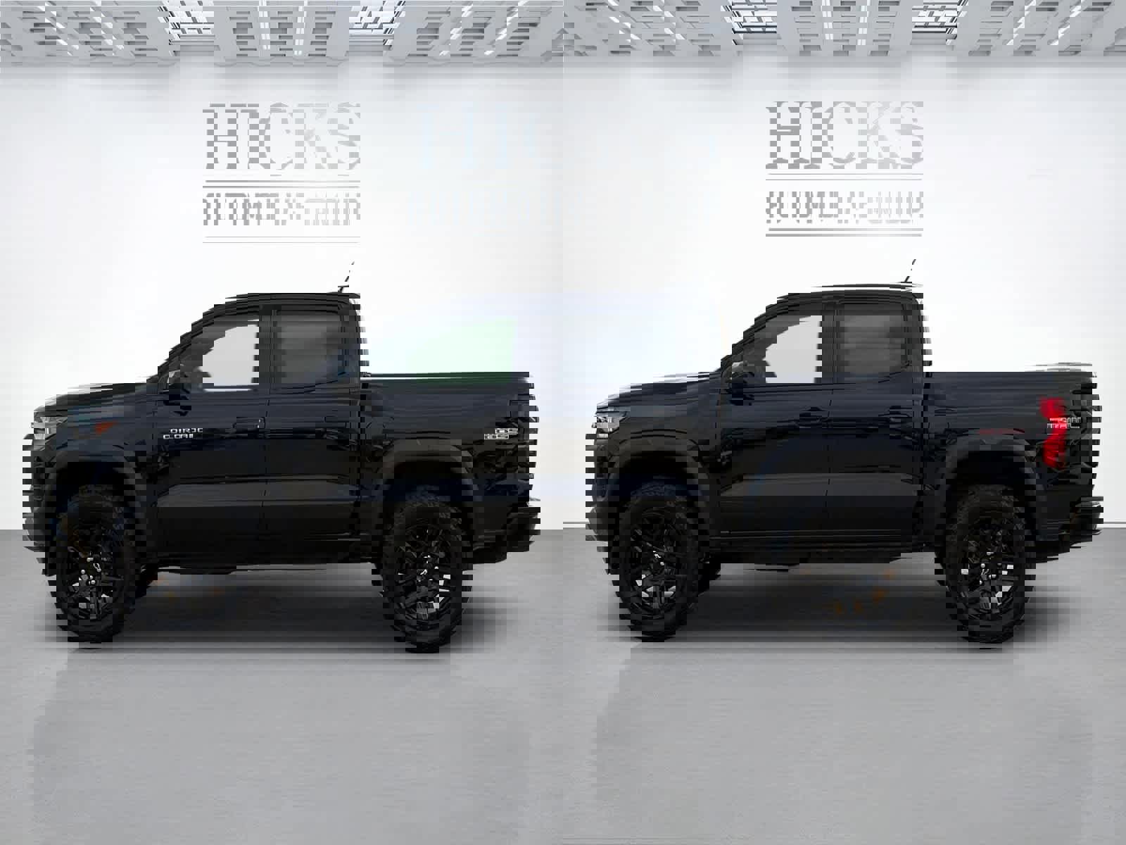 Used 2025 Chevrolet Colorado Trail Boss image 8