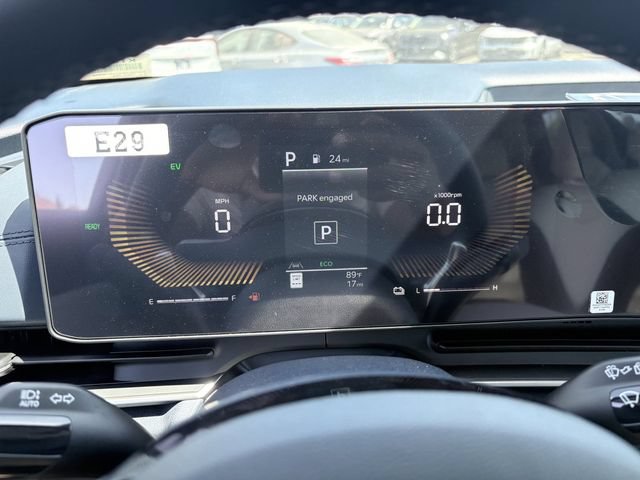 New 2026 Kia Carnival EX FWD image 11