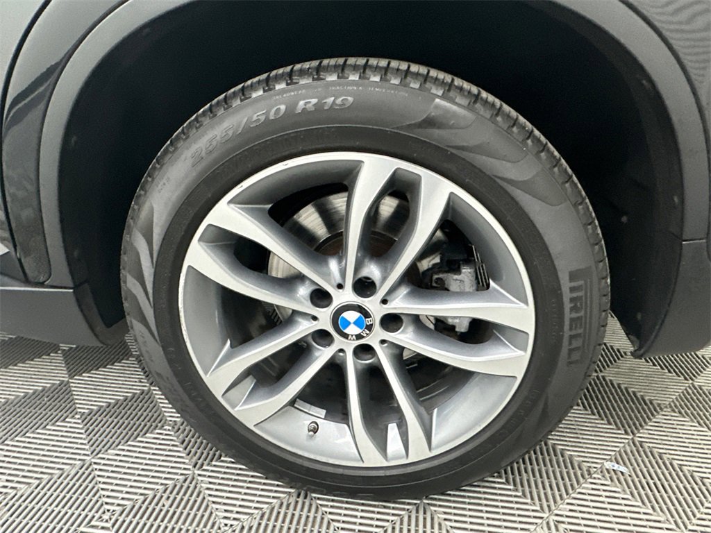 Used 2014 BMW X6 xDrive50i image 21