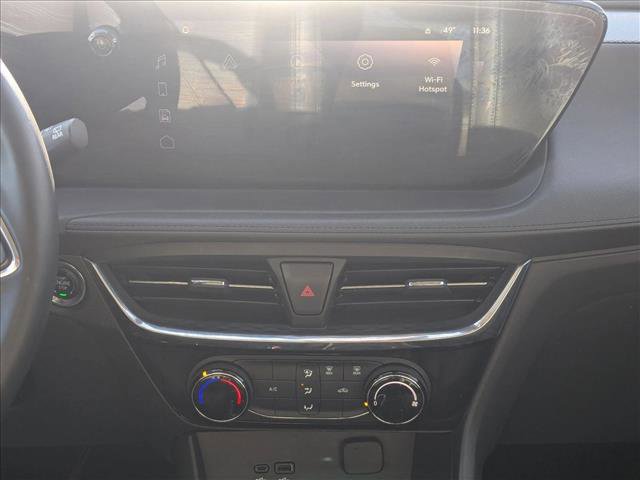 Used 2024 Buick Encore GX Sport Touring image 14