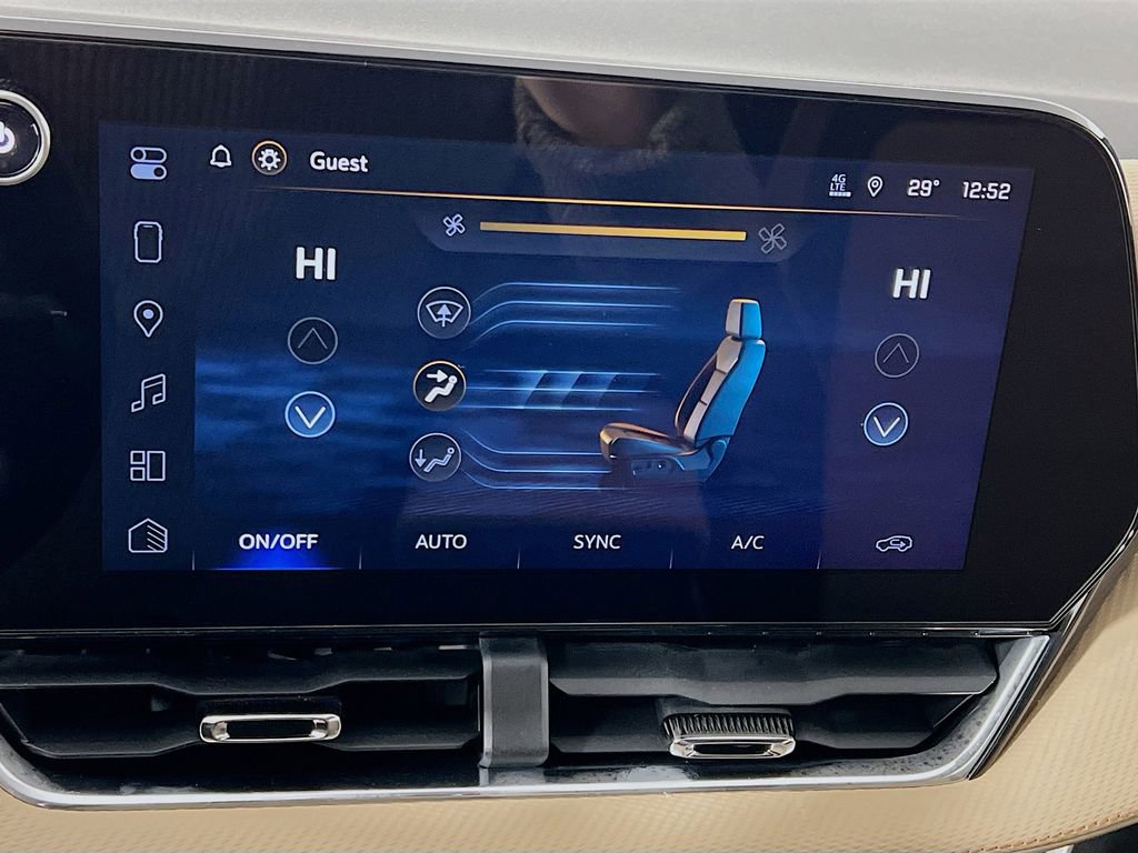 New 2026 Chevrolet Equinox ACTIV w/ Safety and Technology Package image 15