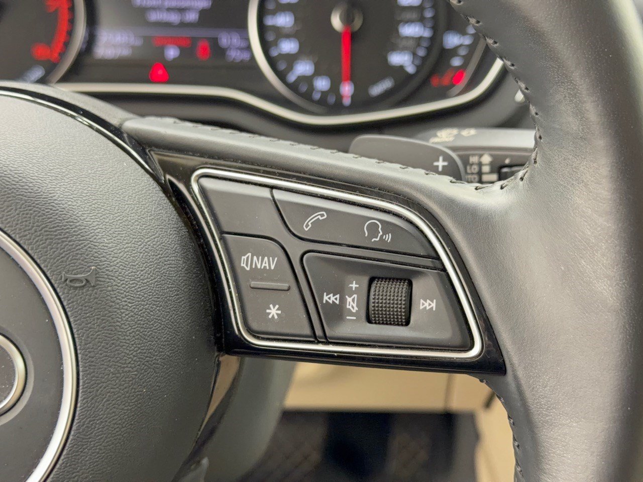 Used 2018 Audi A4 2.0T Ultra Premium Plus FWD image 19