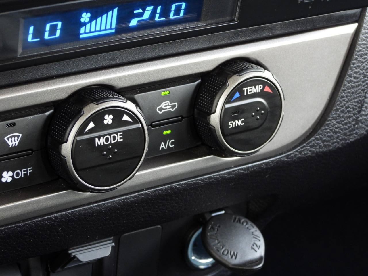 Used 2022 Toyota Tacoma SR5 RWD image 77