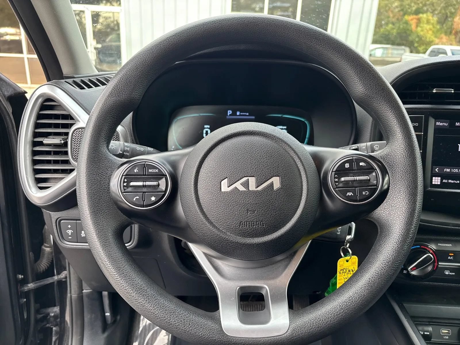 Used 2023 Kia Soul LX w/ Option Group 015 FWD image 14