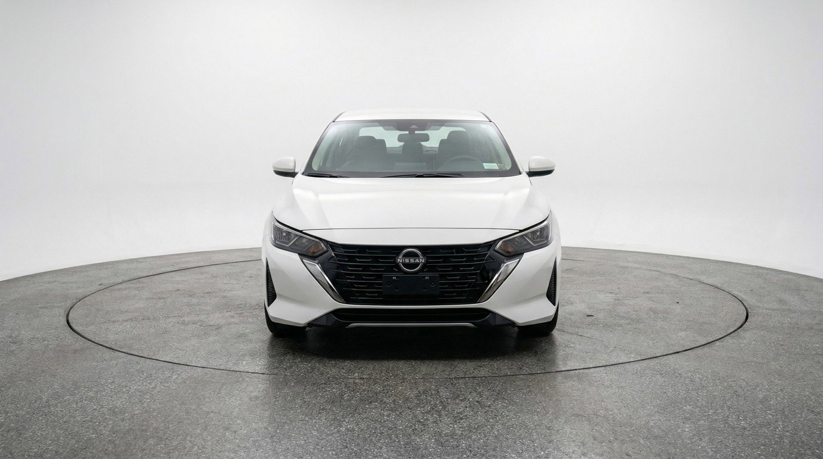 Used 2025 Nissan Sentra SV FWD image 2