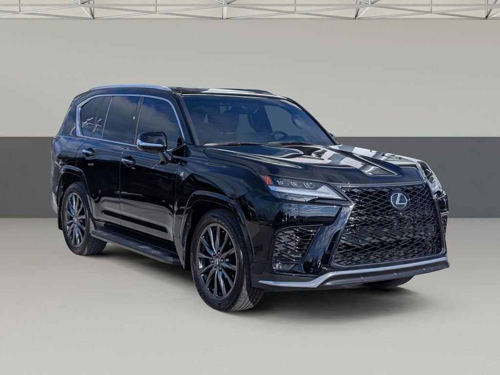 Used 2024 Lexus LX 600 F Sport image 2