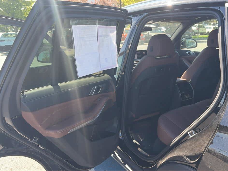 Used 2020 BMW X5 xDrive40i w/ Premium Package AWD/4WD image 17