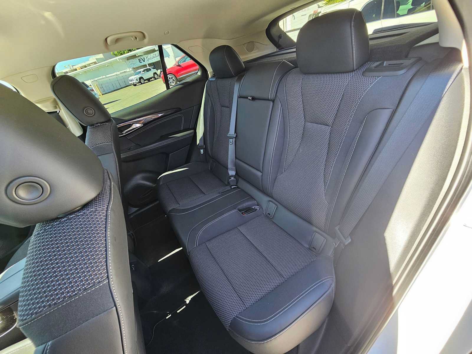 Used 2021 Buick Envision Preferred FWD image 17