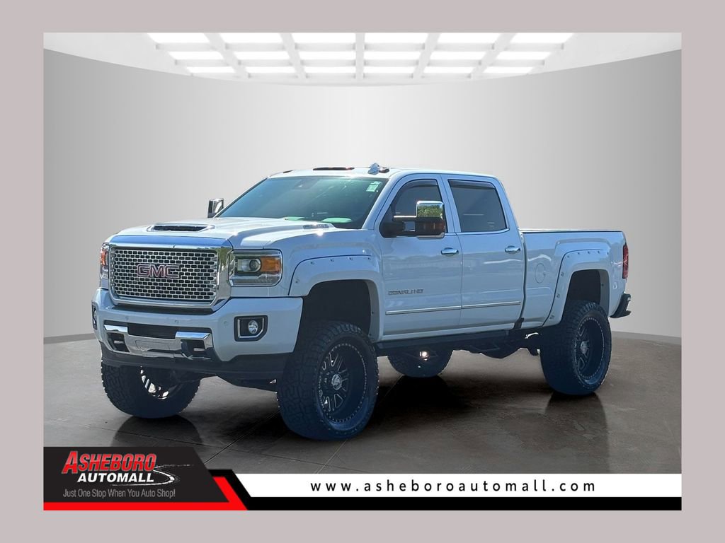 Used 2017 GMC Sierra 2500 Denali w/ Duramax Plus Package AWD/4WD image 1