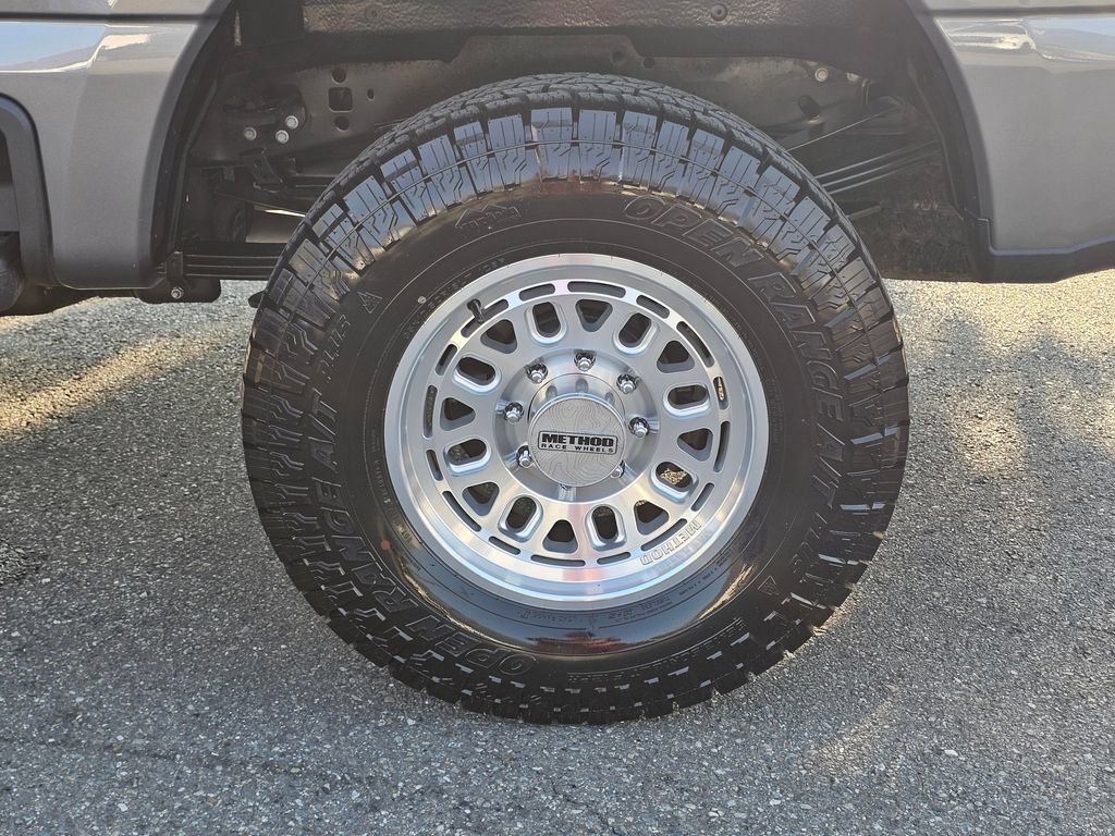 Used 2026 Ford F350 Lariat AWD/4WD image 9