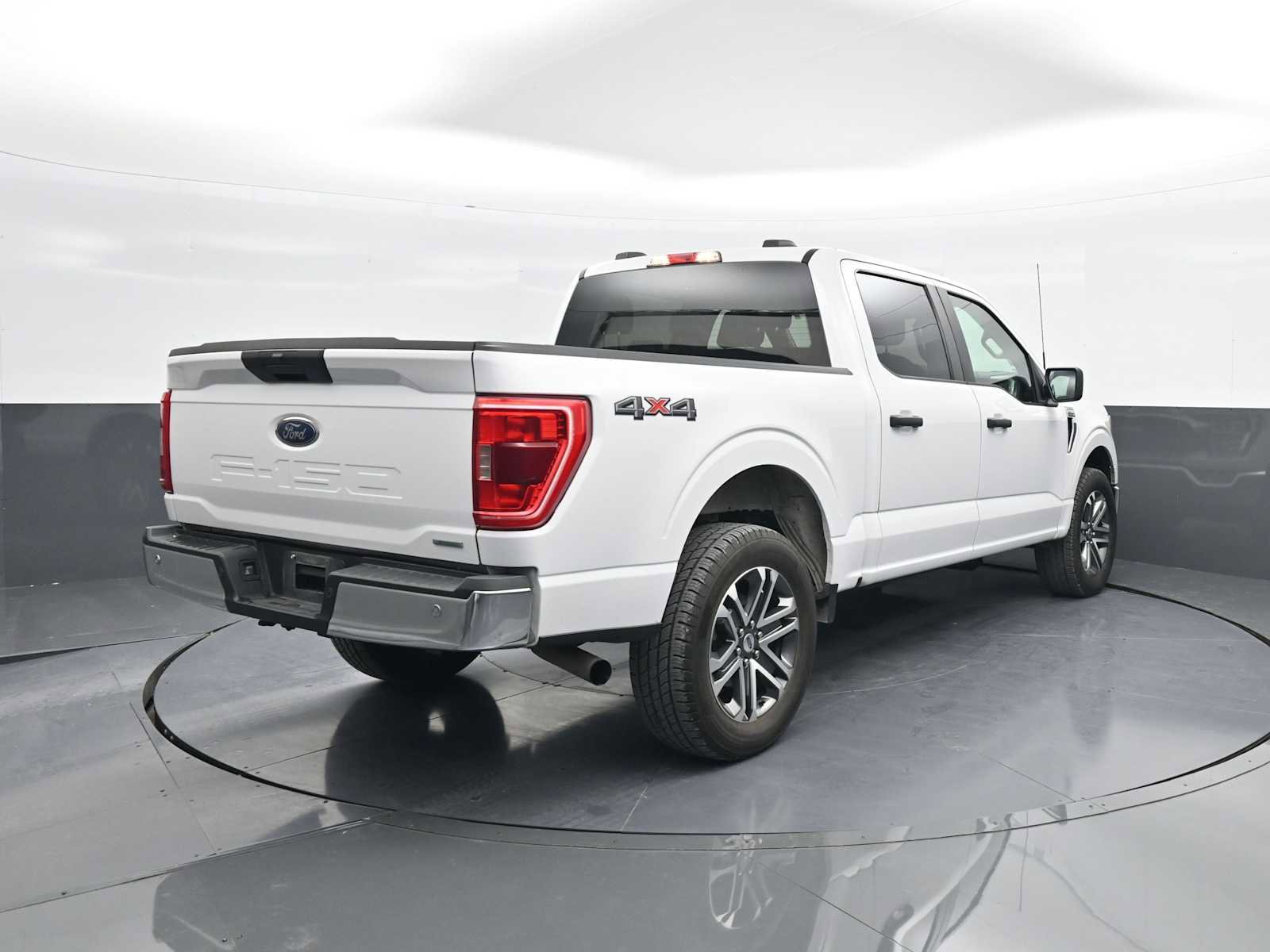 Used 2022 Ford F150 XLT image 7