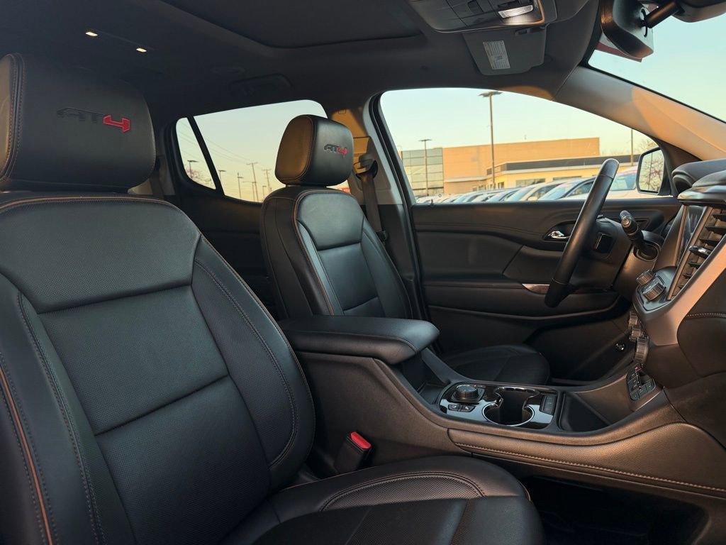 Used 2023 GMC Acadia AT4 w/ Technology Package image 33