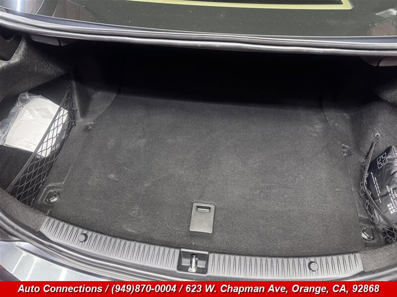 Used 2015 Mercedes-Benz C 300 Sedan image 30