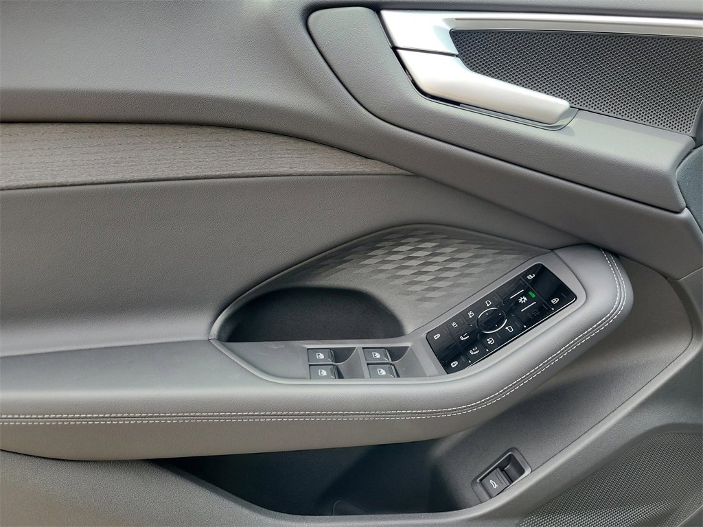 New 2025 Audi A5 2.0T Premium image 9