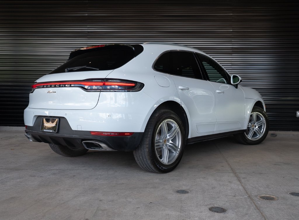 Certified 2021 Porsche Macan AWD/4WD image 7