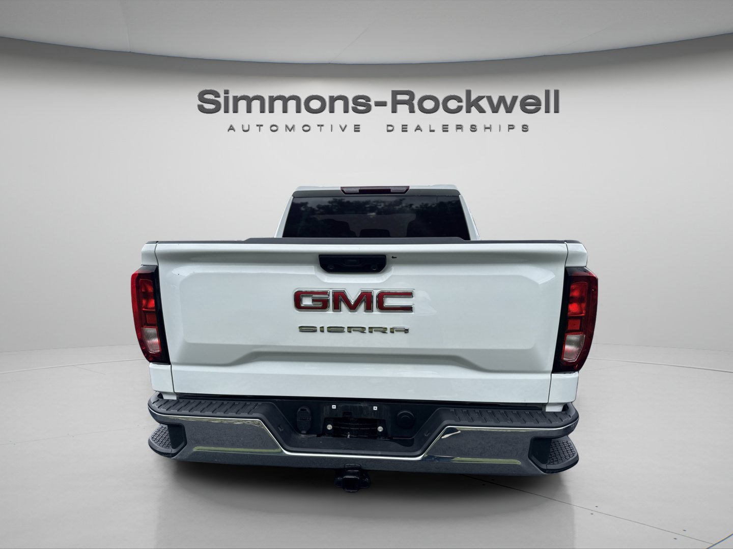 Used 2024 GMC Sierra 1500 Pro w/ Pro Value Package AWD/4WD image 5
