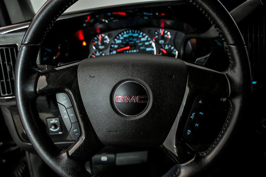 Used 2023 GMC Savana 2500 RWD image 19
