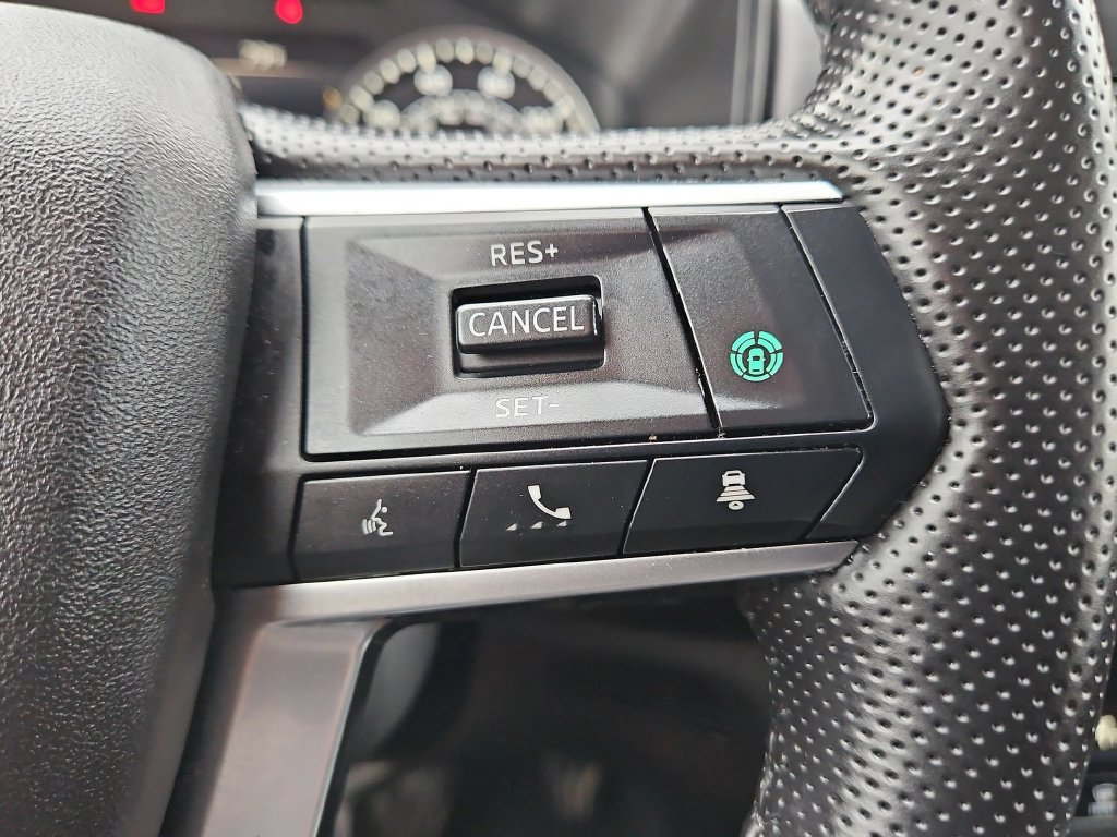Used 2025 Mitsubishi Outlander SE AWD/4WD image 22