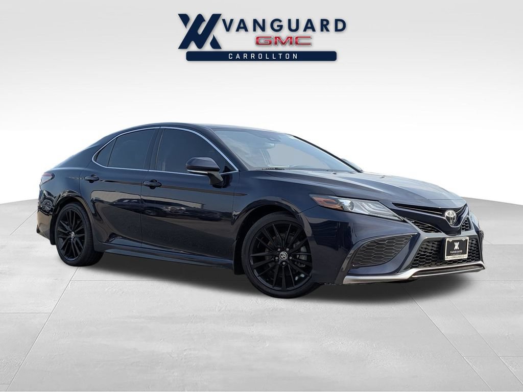 Used 2022 Toyota Camry XSE AWD/4WD image 1