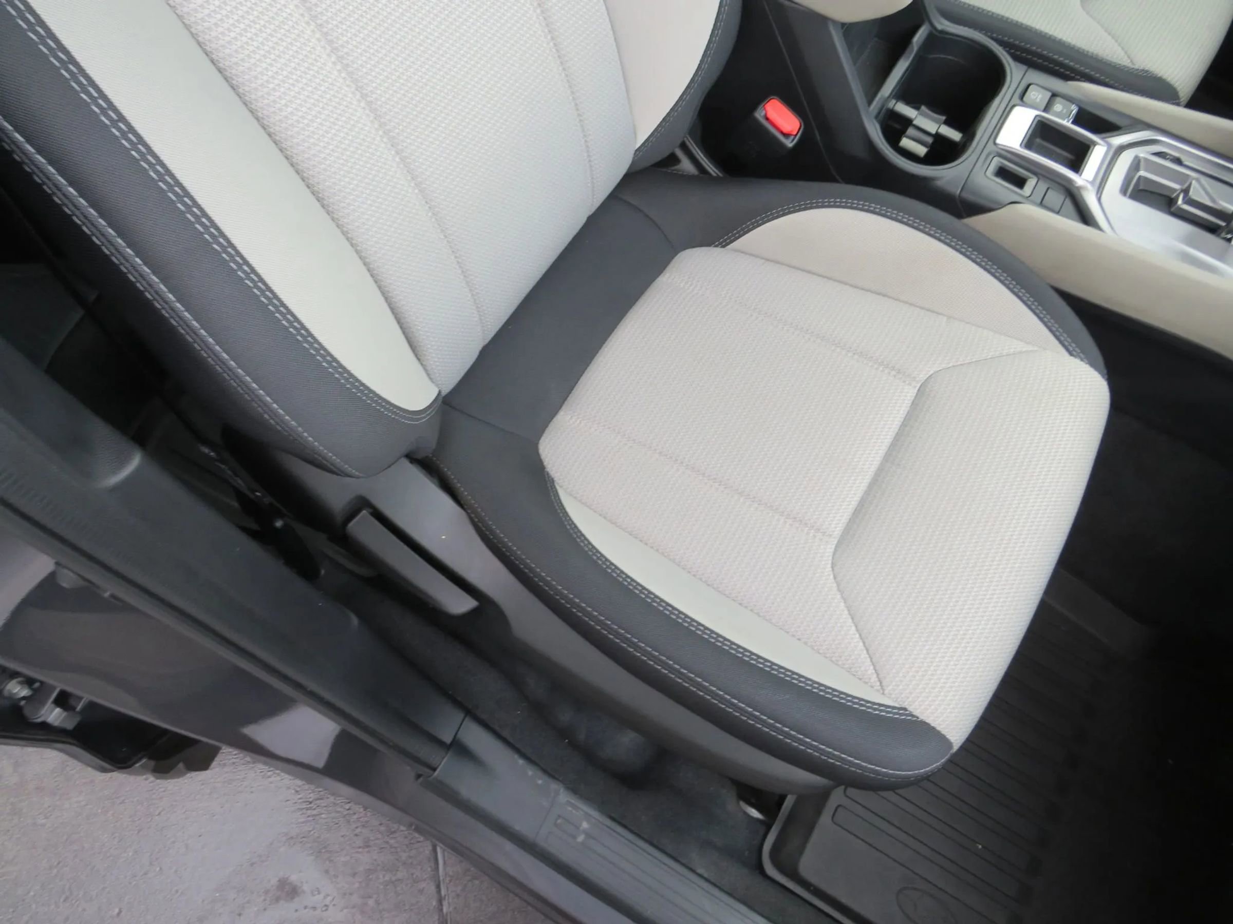 Used 2022 Subaru Forester image 34