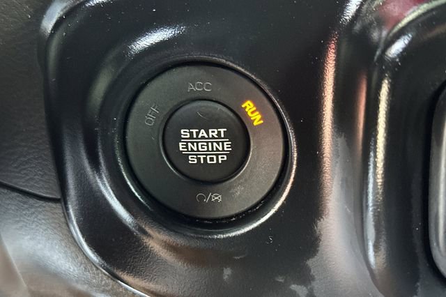 Used 2023 Jeep Wrangler Unlimited Rubicon image 25