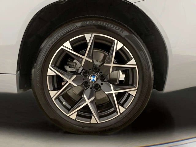 Used 2025 BMW X3 xDrive30i AWD/4WD image 97