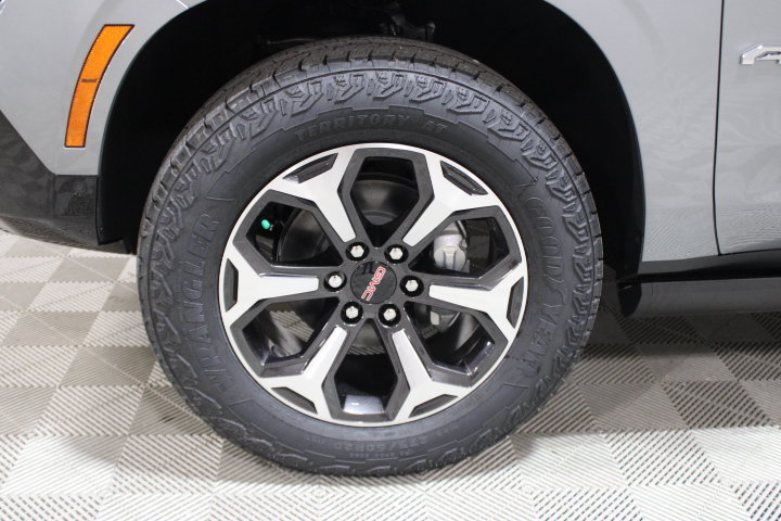 New 2026 GMC Yukon XL AT4 Ultimate AWD/4WD image 44