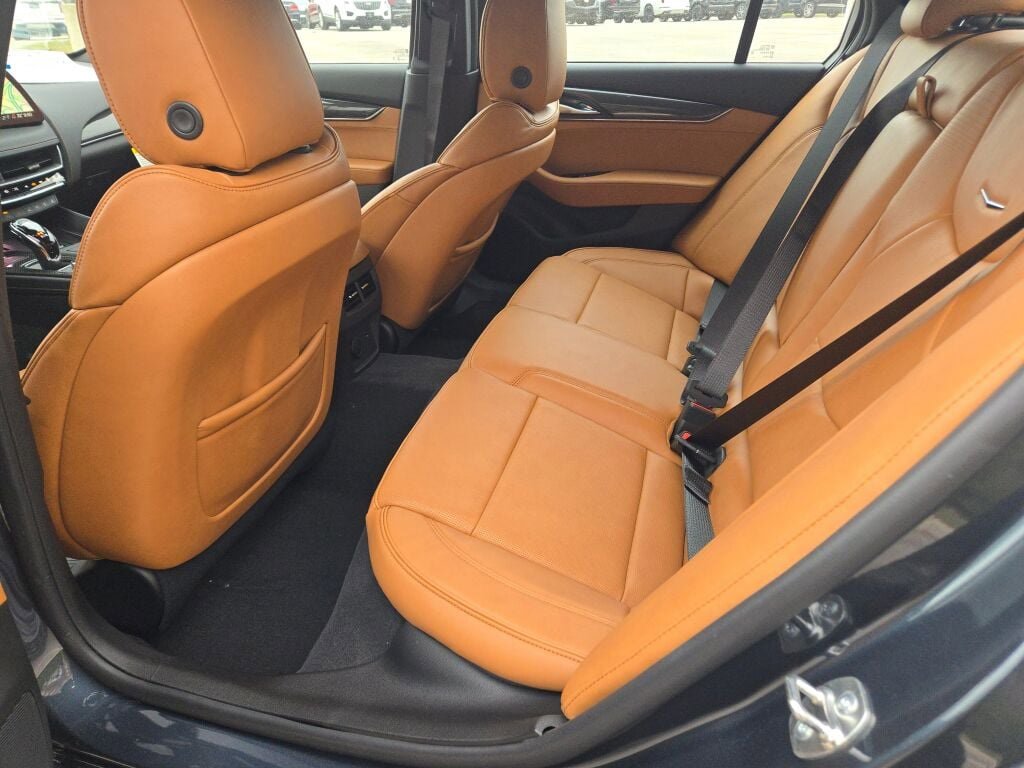 New 2025 Cadillac CT5 Sport w/ Platinum Package image 23