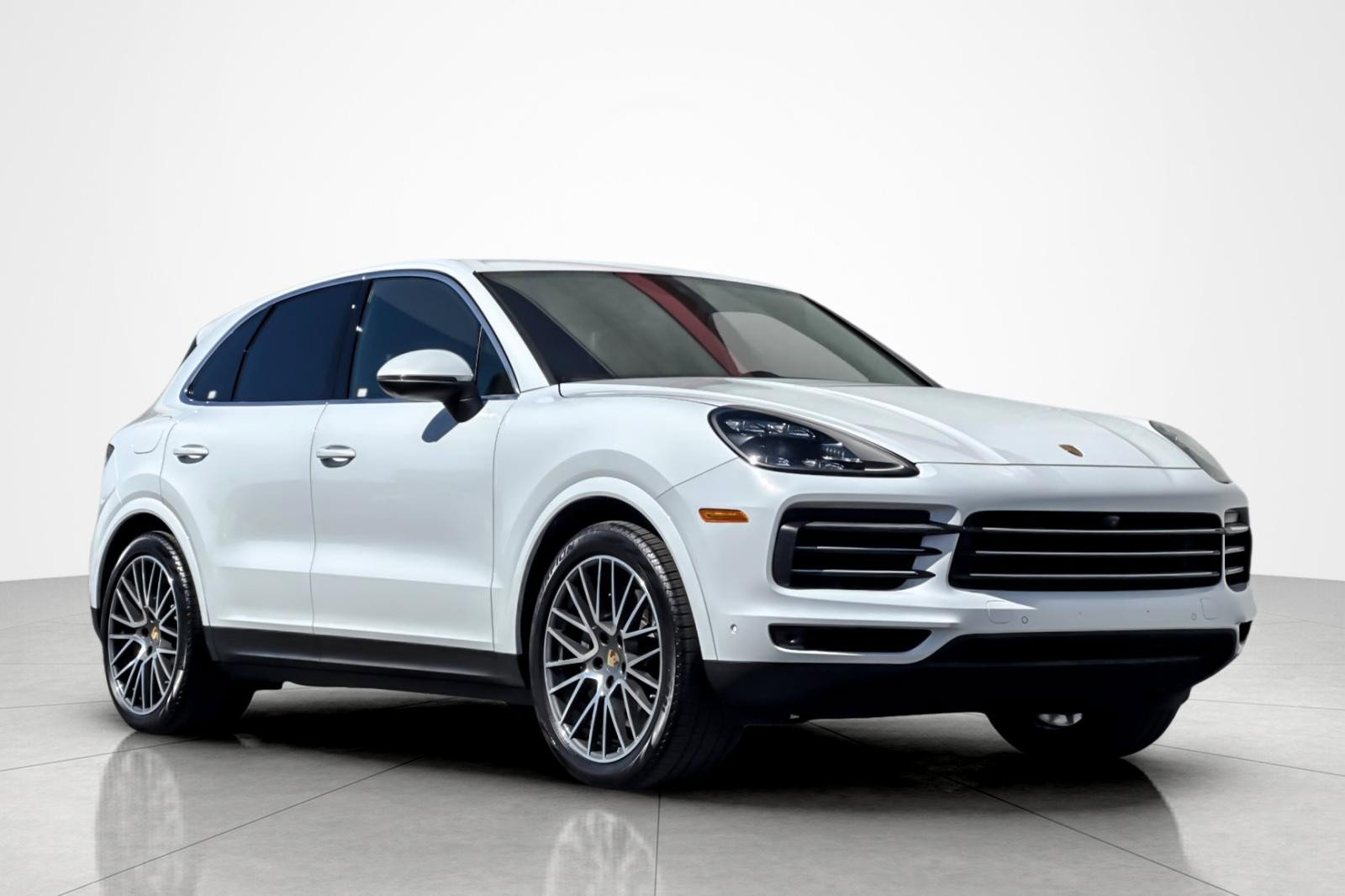 Used 2022 Porsche Cayenne S image 7