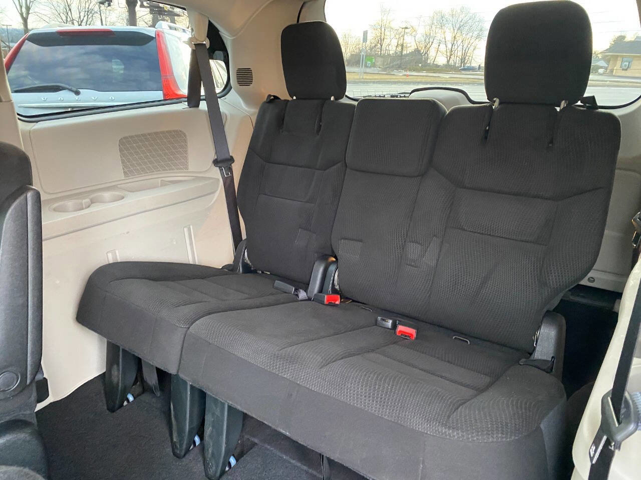 Used 2015 Dodge Grand Caravan SE w/ Quick Order Package 29E SE FWD image 21