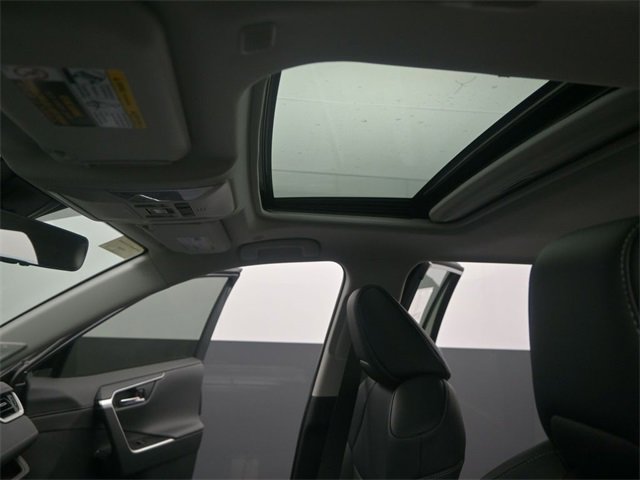 Used 2025 Toyota RAV4 Limited w/ Weather Package image 9