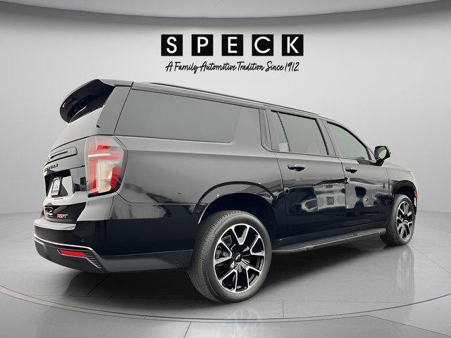 Certified 2024 Chevrolet Suburban RST w/ Luxury Package AWD/4WD image 5