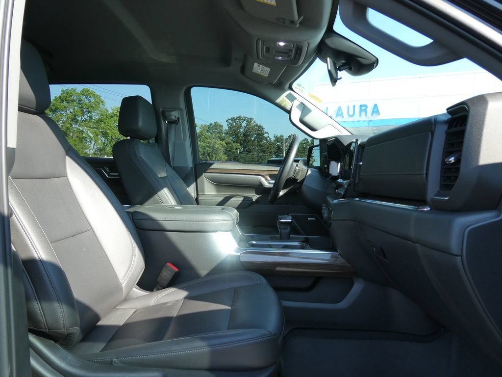 Certified 2022 Chevrolet Silverado 1500 LT Trail Boss w/ LT Trail Boss Premium Package AWD/4WD image 14