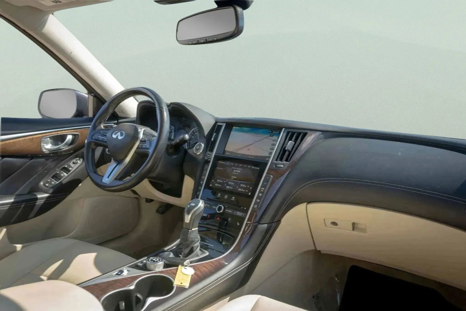 Used 2019 INFINITI Q50 Luxe w/ Essential Package (3.0T Luxe) image 32