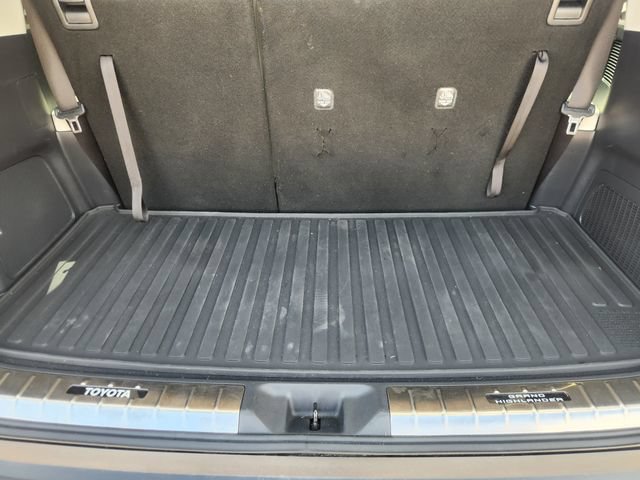 Certified 2026 Toyota Grand Highlander AWD Hybrid image 32