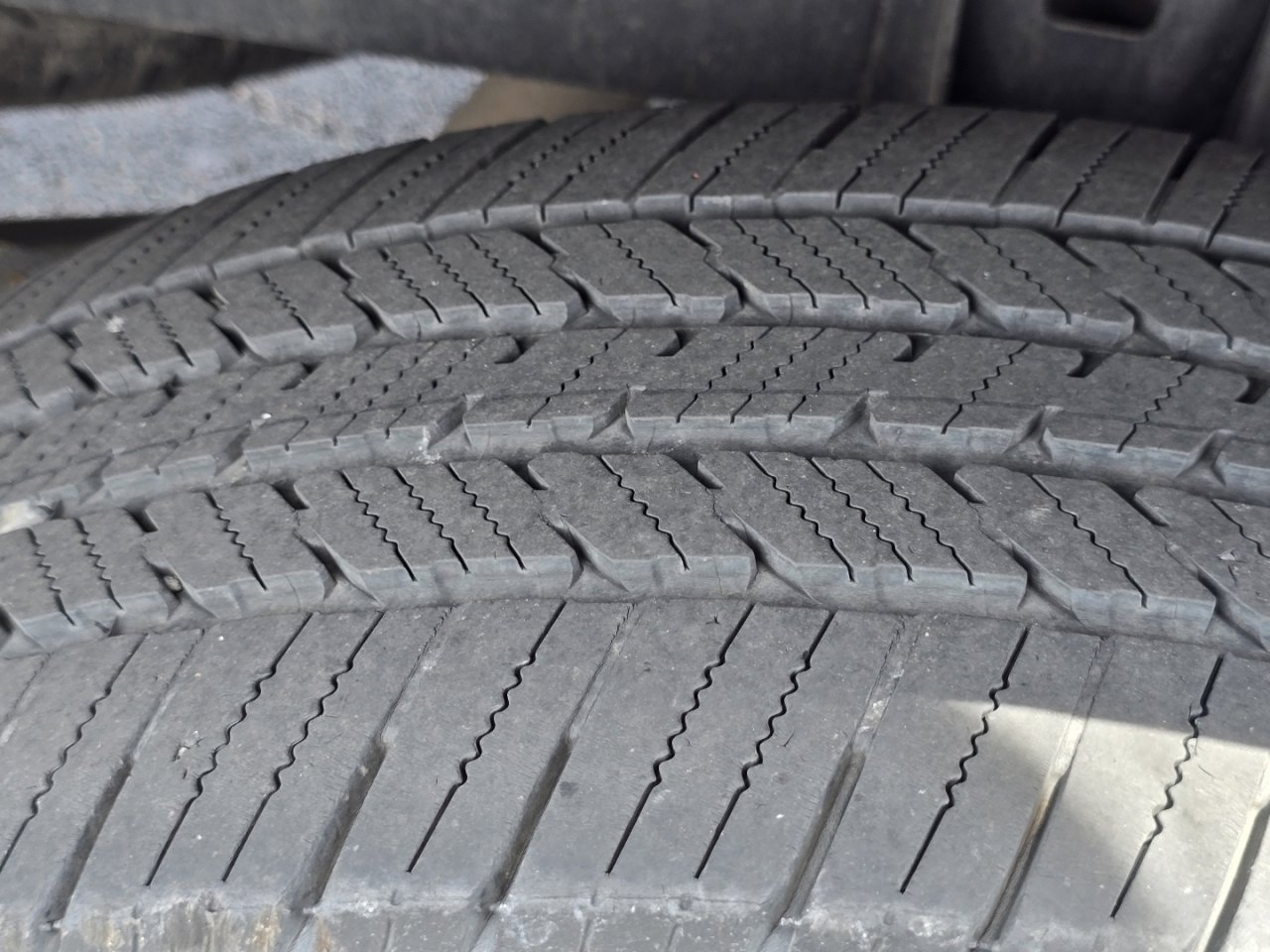 Used 2023 Toyota Tacoma Limited w/ Nightshade Package AWD/4WD image 13